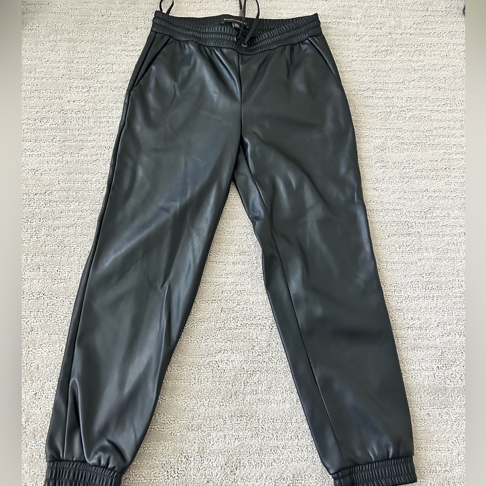 Banana Republic Latex loose fitting pants